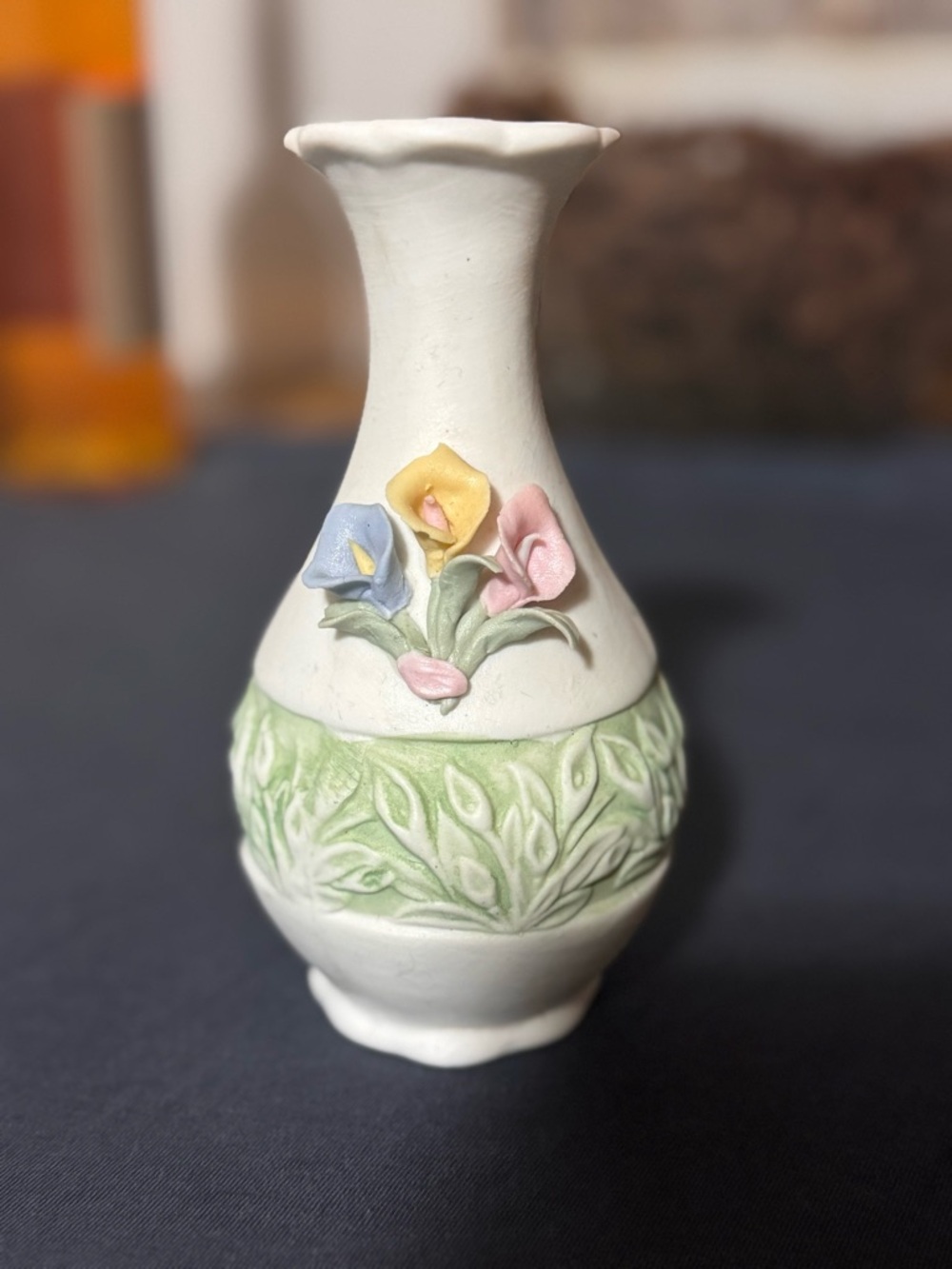 Vintage hull Mongolia pottery vase